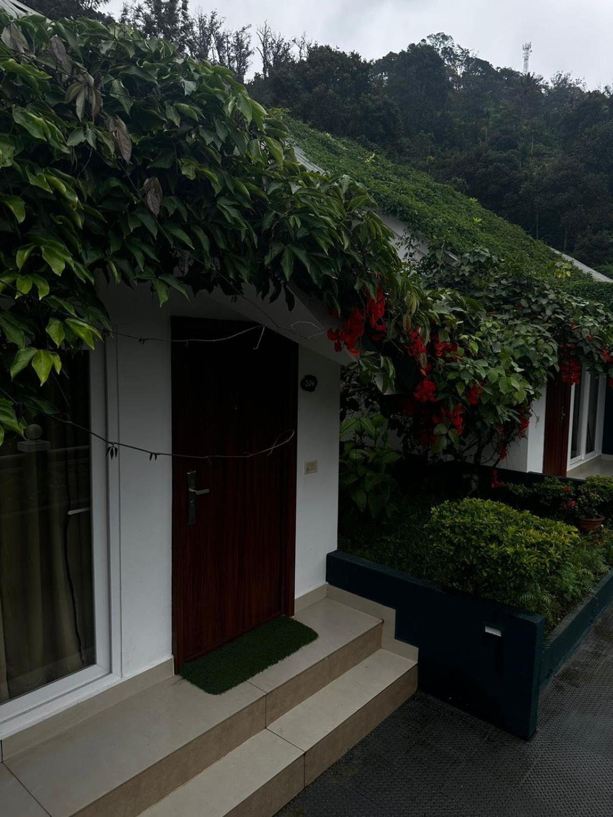 Munnar Tea Hills Resort - MTHR Exteriör bild